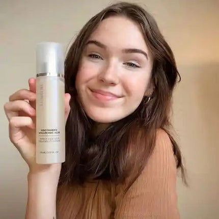La Verne Lumiere Niacinamide Toner